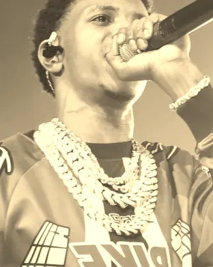 Live concert by A Boogie Wit Da Hoodie