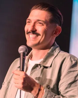 Andrew Schulz