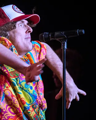 Live concert by Weird Al Yankovic